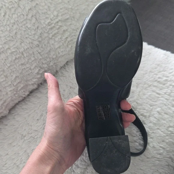 Prada Linea Rossa leather ankle wrap chunky heel sandals Sz 40 - Picture 13 of 16